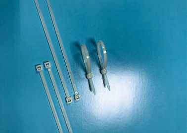 PA66 नायलॉन केबल बंडलिंग के लिए W2.5 * H100mm * T1.1mm लंबे जीवन काल का संबंध बनाता है